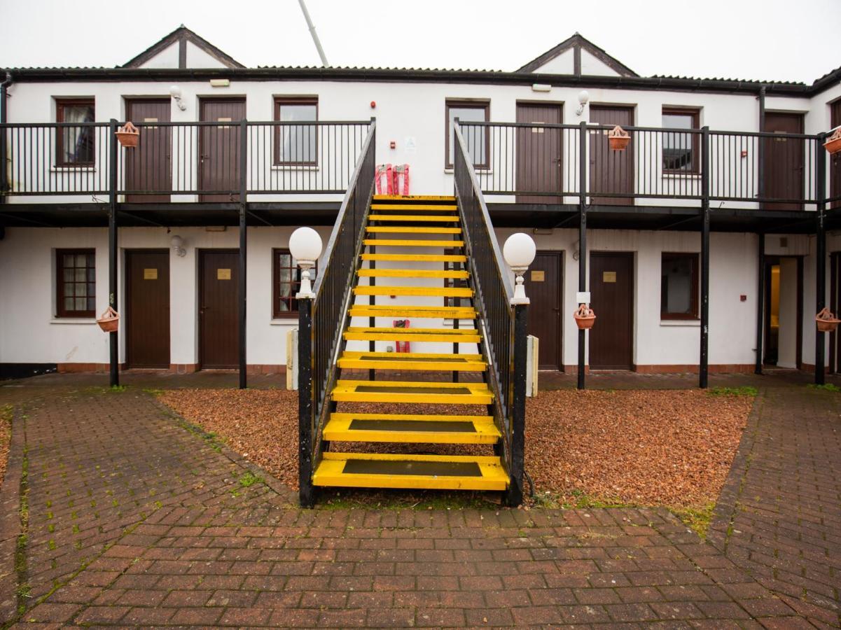 Longforgan Coaching Inn Dundee Exterior foto